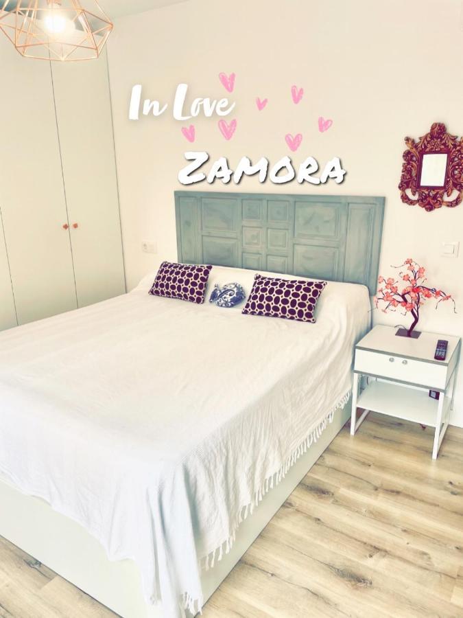 In Love Zamora Eksteriør billede